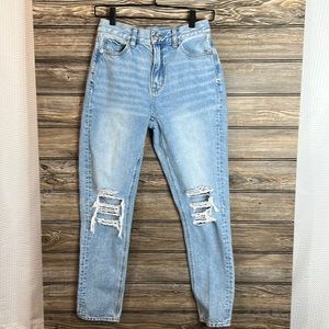 American Eagle Women’s Mom Jeans